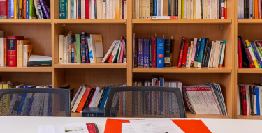 Bibliothèque du centre de droit public comparé