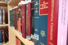 Bibliographie du droit public comparé